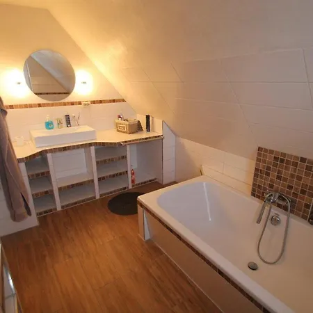 4100 - Strandhaus 25 * דאהמה