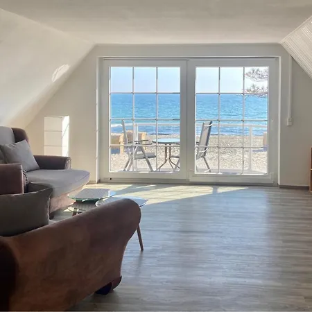 4100 - Strandhaus 25 *